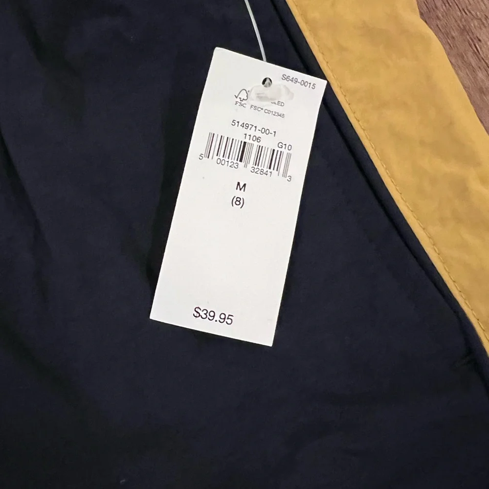 NWT Gap Kids Recycled Nylon Shorts, Medium